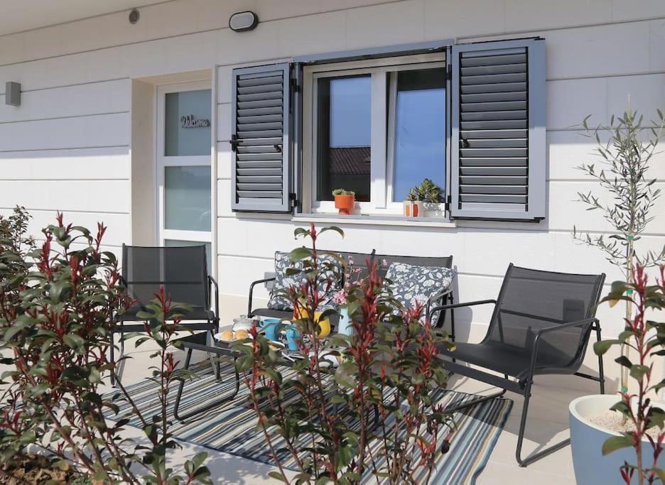 Studio Apartman Karlita Slano Exterior photo